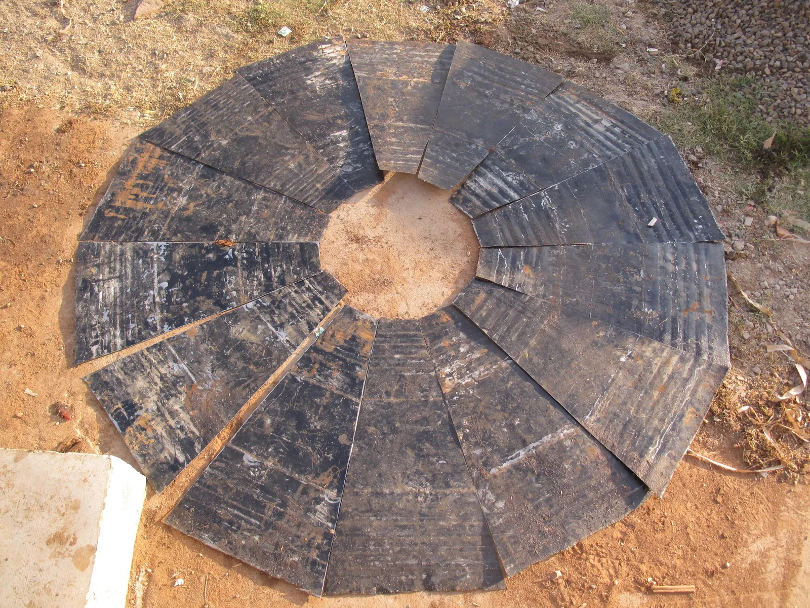 Partapur, 2011 — steel, site-specific installation